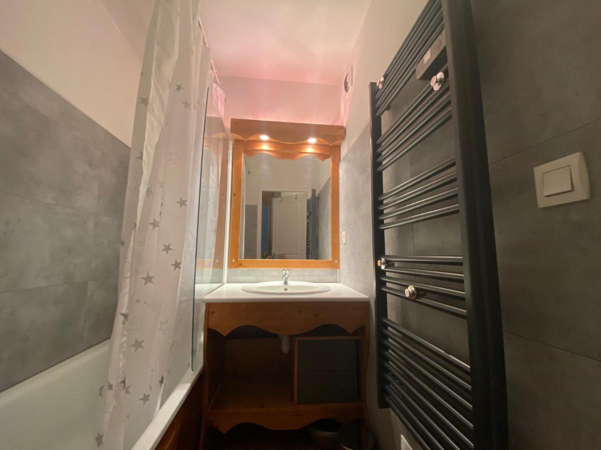 Au Bachat-Bouloud, Appartement 3 Pieces 6 Personnes Avec Balcon Plein Sud 尚鲁斯 外观 照片